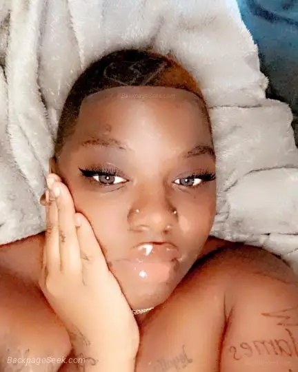 AVAILABLE in Little Rock – Women Seeking Men photo 3
