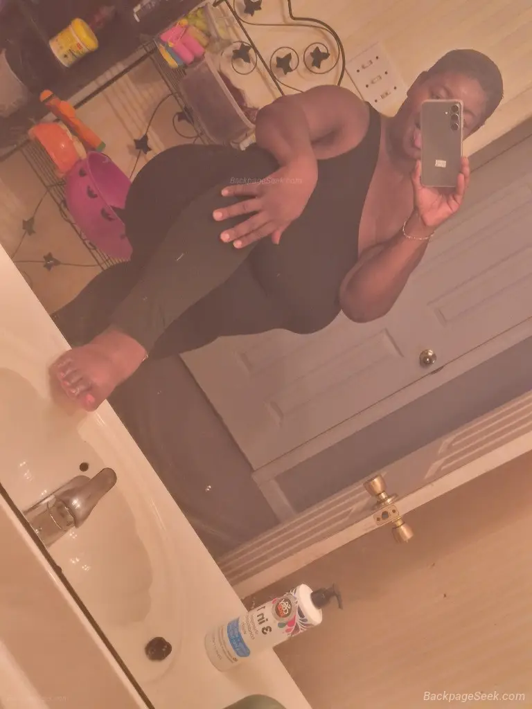 Plus Sized Girl in Little Rock – Women Seeking Men photo 4