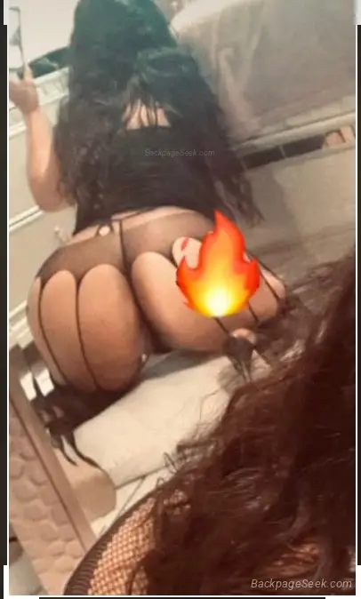 Real Big Young Ass BbjjKiss in London – Women Seeking Men photo 6