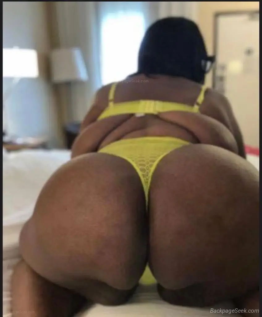 THROATZILLA HERE REVIEWS DNT LIE!! OUTCALL &CARPLAY !! NO