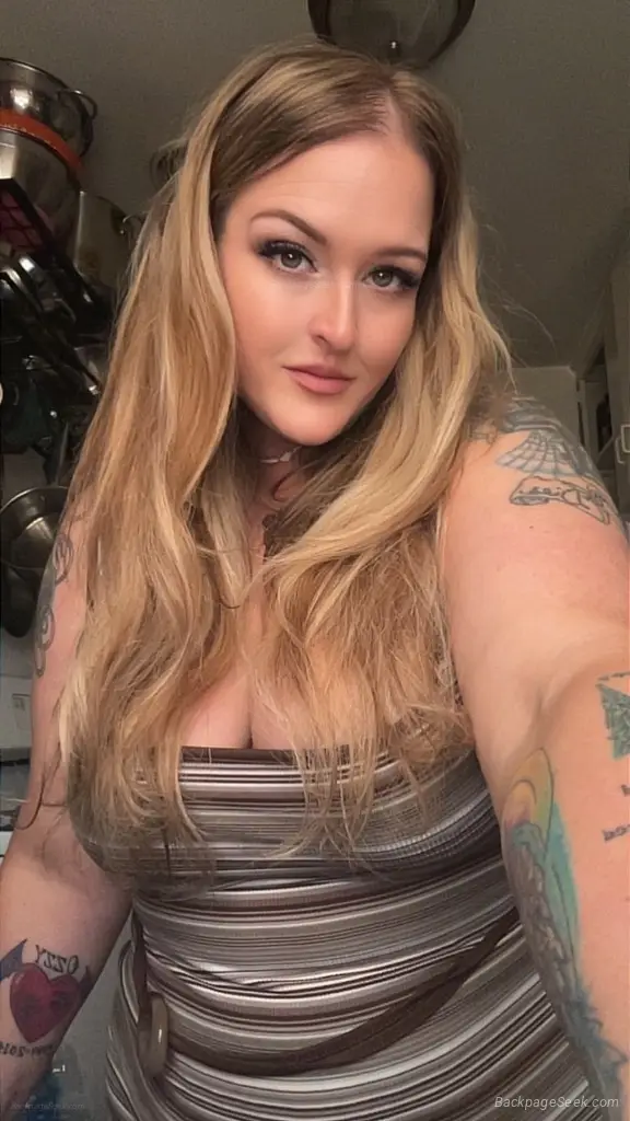 BBW BLONDE MILF FOR FRIDAY in Long Beach – Women Seeking Men photo 6