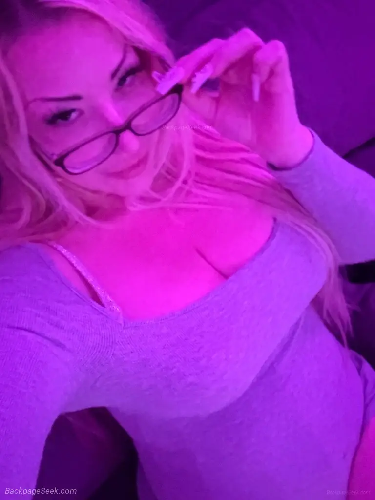 come play handsome in Long Beach – Women Seeking Men photo 4