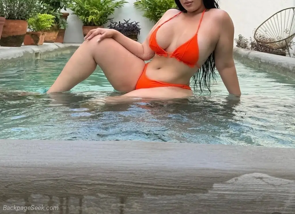 Massage therapist in Long Beach – Women Seeking Men photo 3