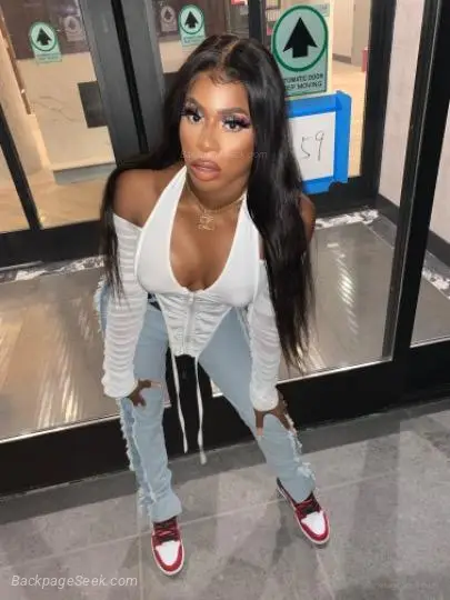 BOMBHELL in Long Island – Women Seeking Men photo 4