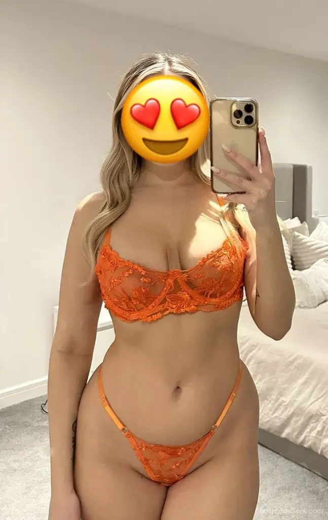 just arrived super young new latina incalls available now in Long Island – Women Seeking Men photo 3