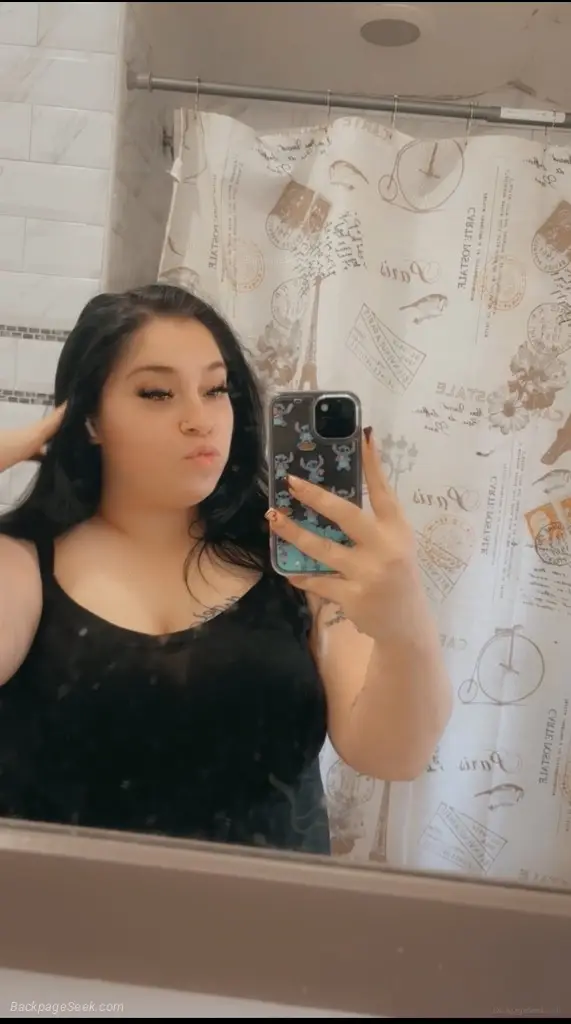 Hazel Green Eyed Puerto Rican Snow Bunny Ready To Show You T... in Long Island – Women Seeking Men photo 3