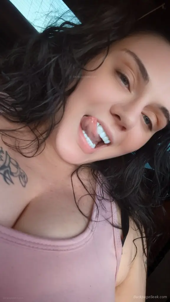 Playful UnRush d o o LAST HERE in Long Island – Women Seeking Men photo 2