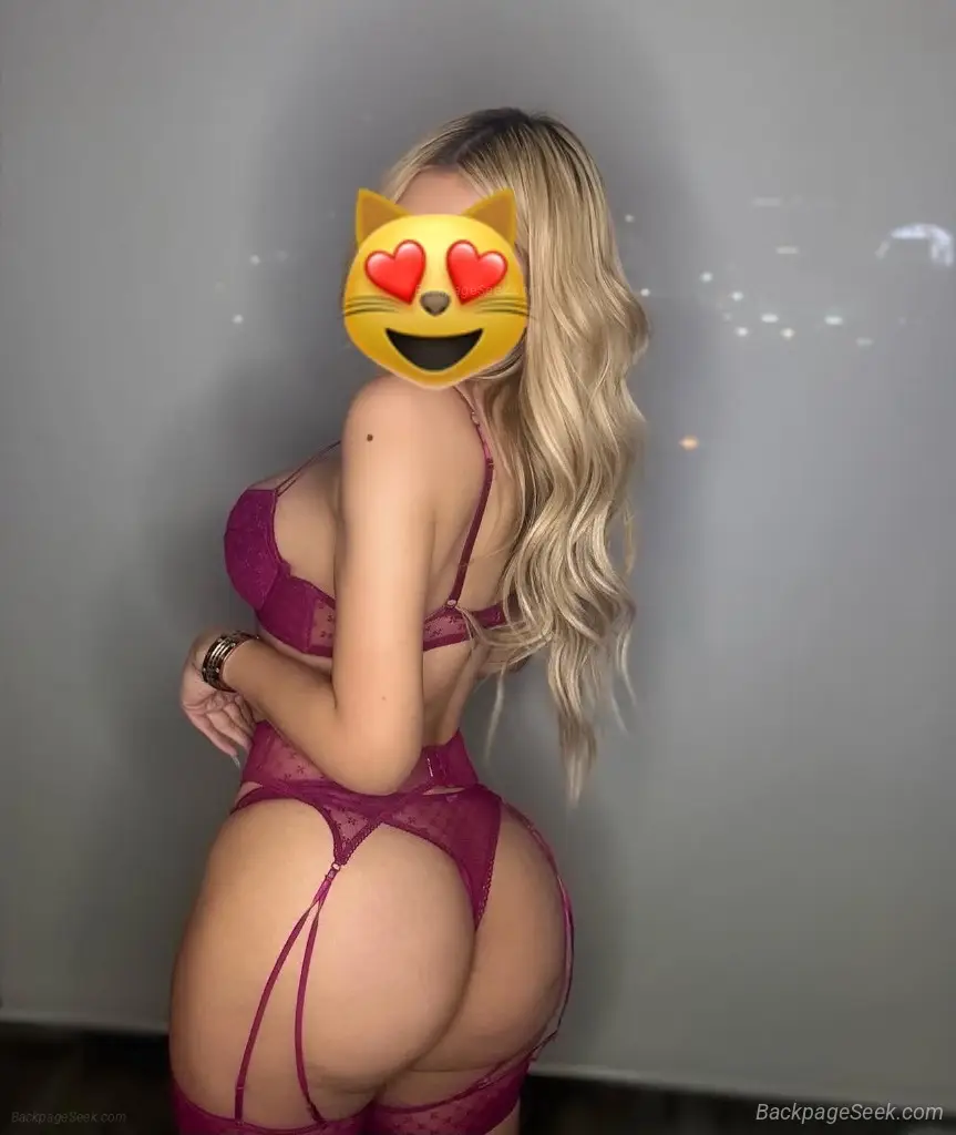 latina girl blonde just arrived b-b-j young pretty gfe 69 nu... in Long Island – Women Seeking Men photo 2