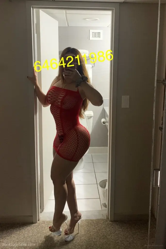COLOMBIANA ARDIENTE ANTONELLA