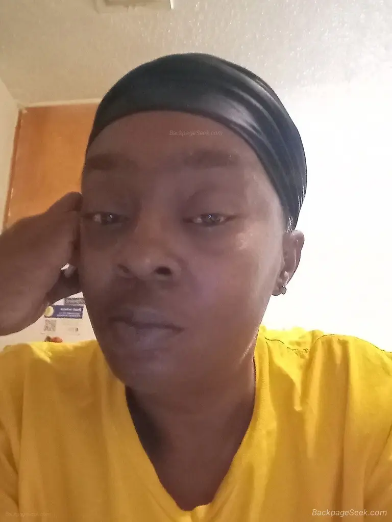 nice lady lookin for friends in Long Island – Women Seeking Men photo 2