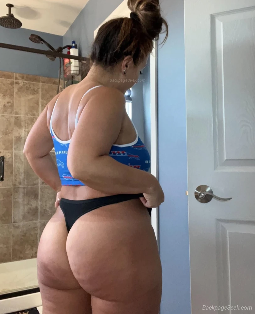 Available for incallsoutcalls service in Long Island – Women Seeking Men photo 5