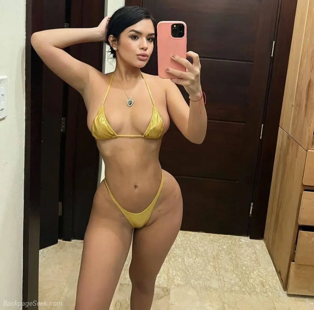 stop now I m Tiffany im lovely and young in Long Island – Women Seeking Men photo 2