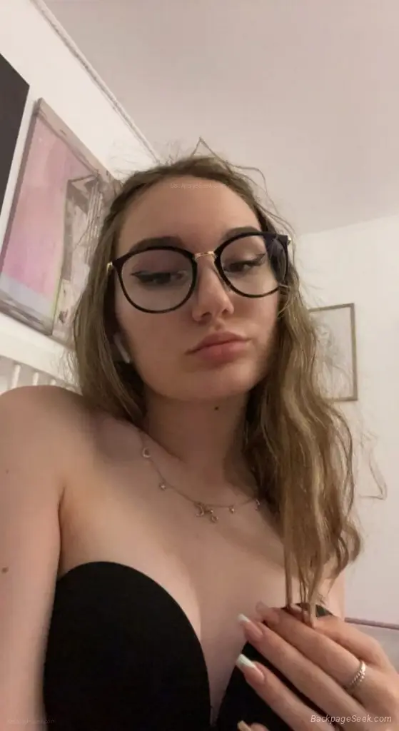 I am looking friendly and caring man in Long Island – Women Seeking Men photo 6