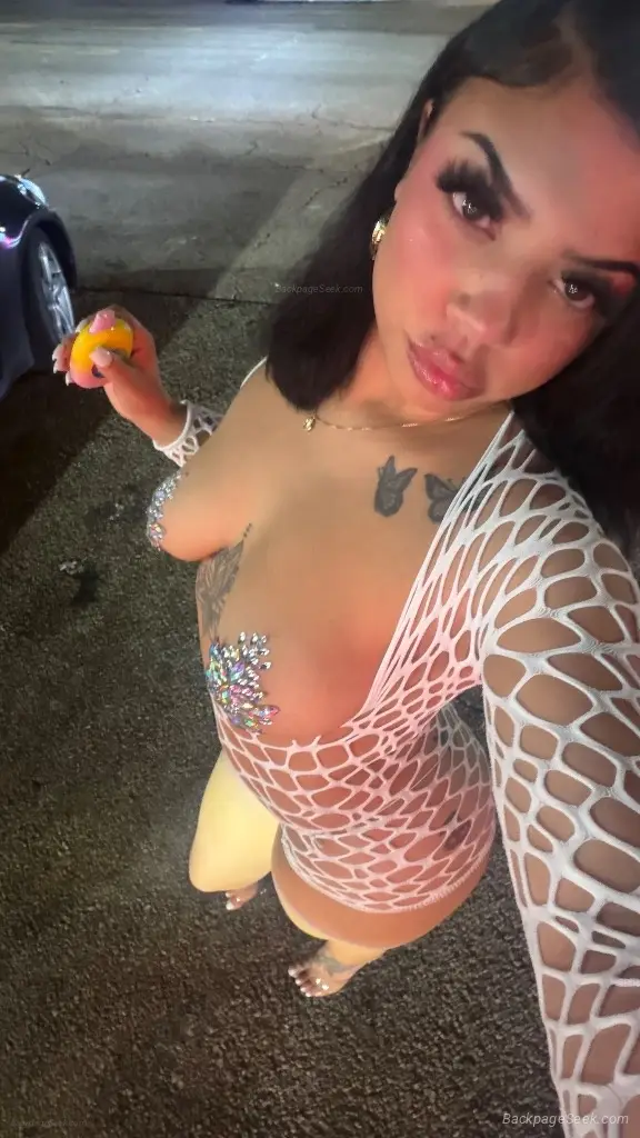SEXY LATINA WAITING FOR YOU