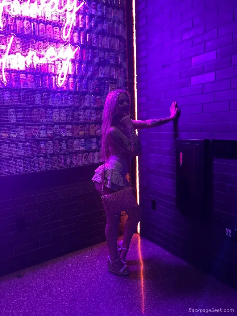 YOUR NEW OBSESSION in Los Angeles – Women Seeking Men photo 3