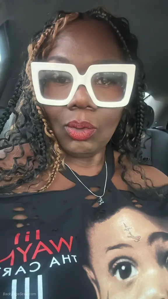 THROATZILLA HERE REVIEWS DNT LIE NO DICKSCRIMINATION IM MOBI... in Los Angeles – Women Seeking Men photo 3