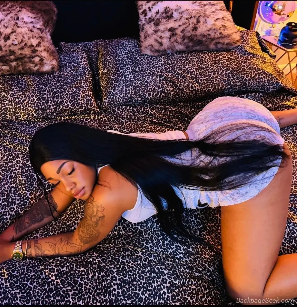 sexy girls hot