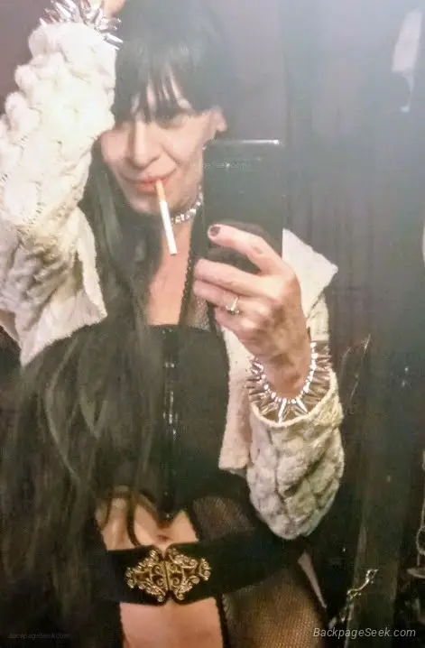 Fetish Friendly Dont mention money read post Nympho Tranny s... in Louisville – Women Seeking Men photo 6