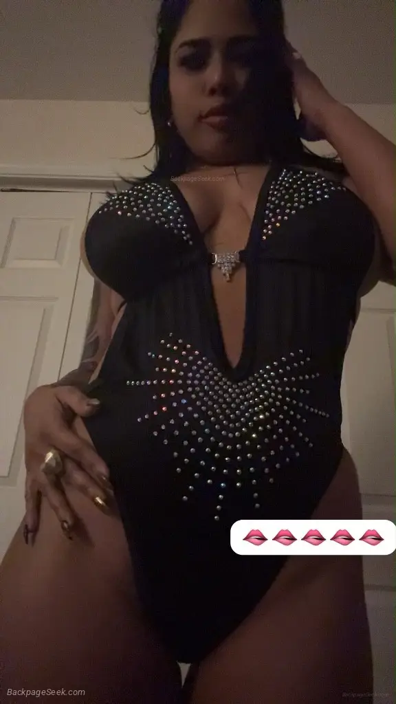 Amanda in Louisville – Women Seeking Men photo 2