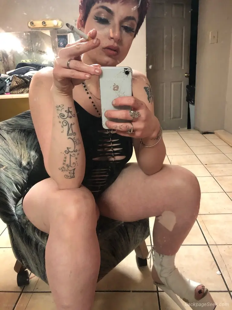 100 QV Special ONLY FOR TODAY in Louisville – Women Seeking Men photo 4