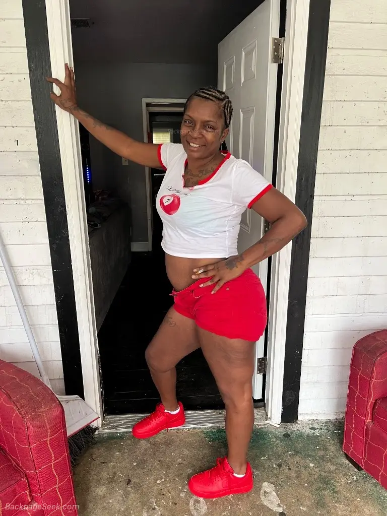 come see me you will love it here boo in Macon – Women Seeking Men photo 6