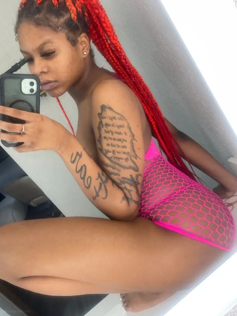 YOURE FAVORITE in Macon – Women Seeking Men photo 5