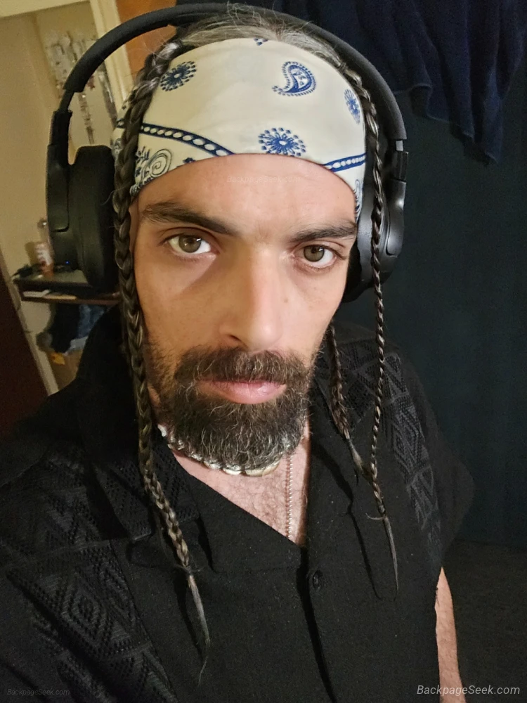 42 M seeking FWB in Mansfield – Men Seeking Women photo 3