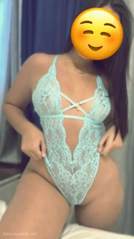 Available Curvy Girl hot brunett in Mcallen – Women Seeking Men photo 2