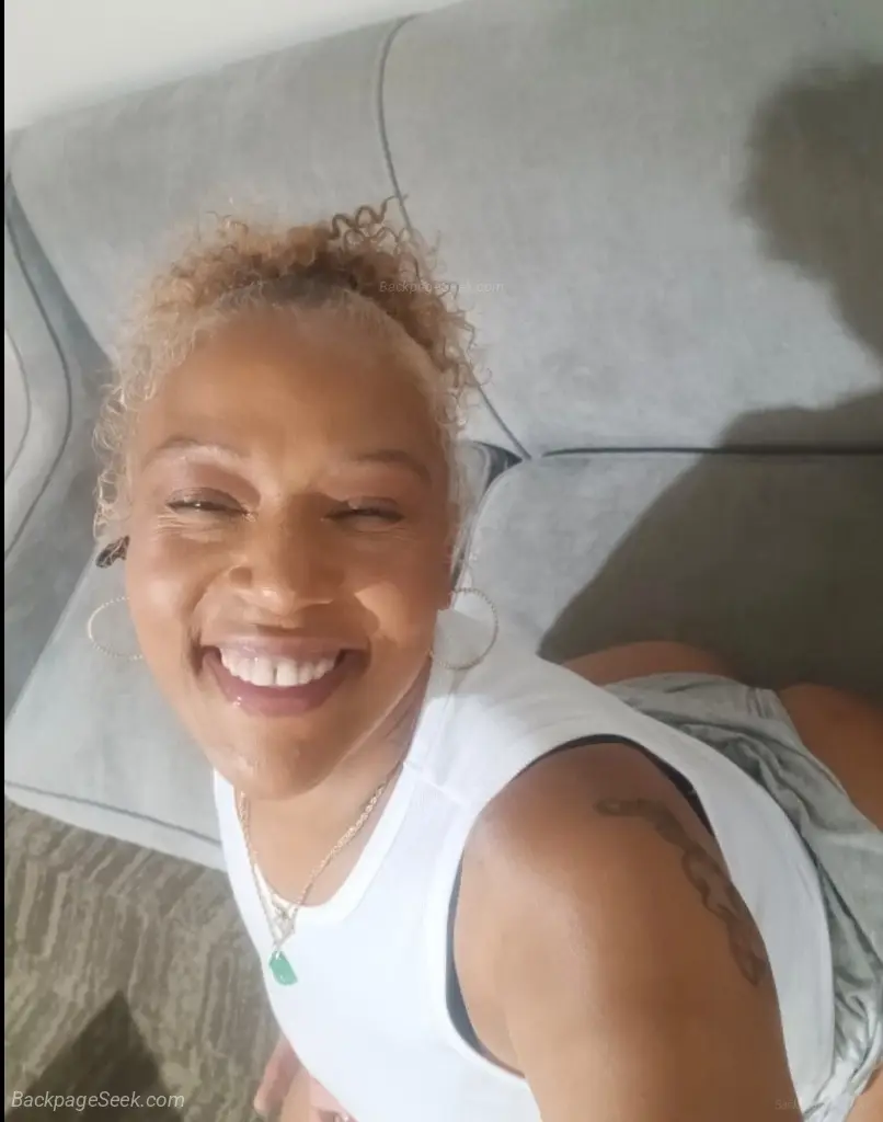 Grown N Sexy Ass Phat Kat- Easy 2 Book Call me in Memphis – Women Seeking Men photo 2