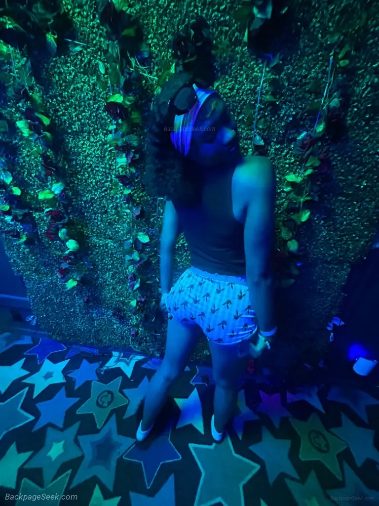 NEW GIRL IN TOWN AVAILABLE 247 THROAT DEMON PRETTY BROWNSKIN... in Memphis – Women Seeking Men photo 2