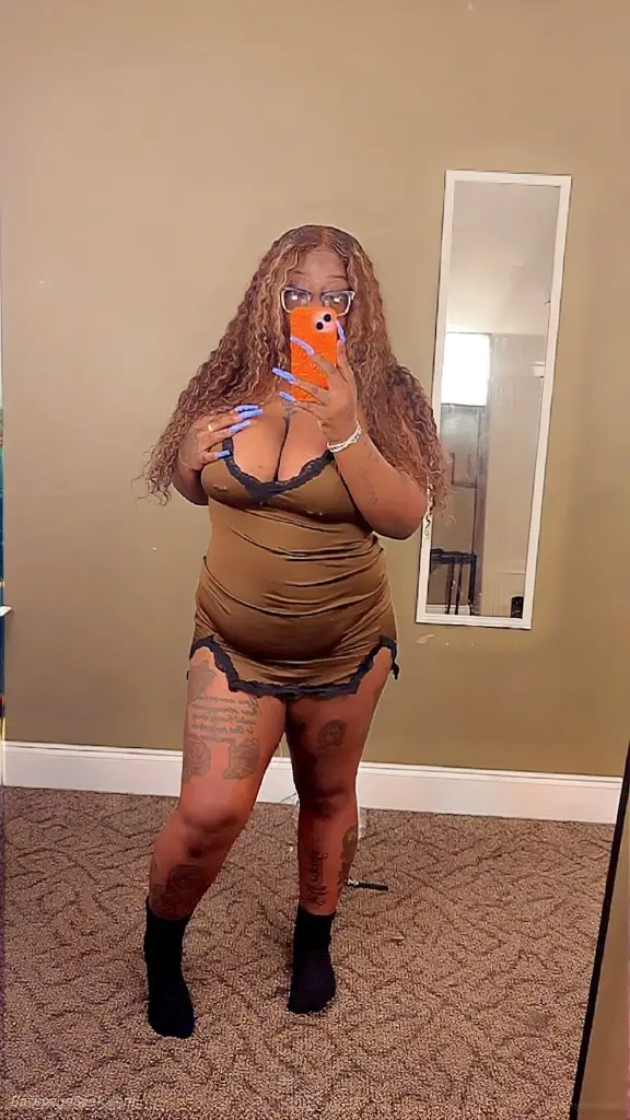 QV pecial WET TIGHT AND READY FOR YOU BABY COME GET YOUR in Memphis – Women Seeking Men photo 3