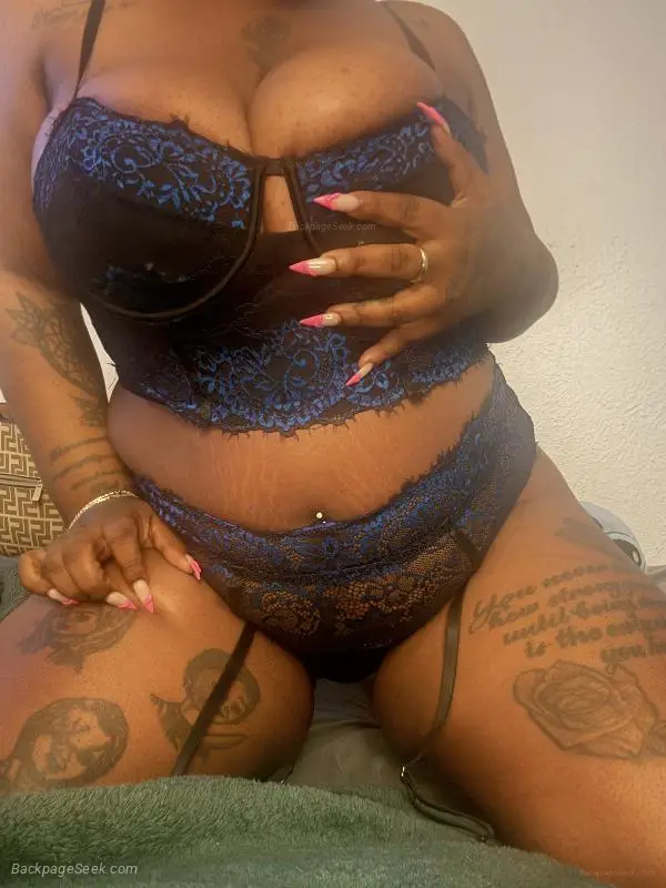 WET TIGHT AND READY FOR YOU. COME GET YOUR FIX DADDY