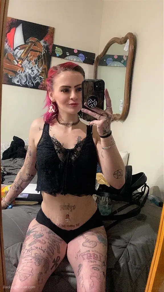 start ya night off right an come play with your favorite sno... in Memphis – Women Seeking Men photo 2