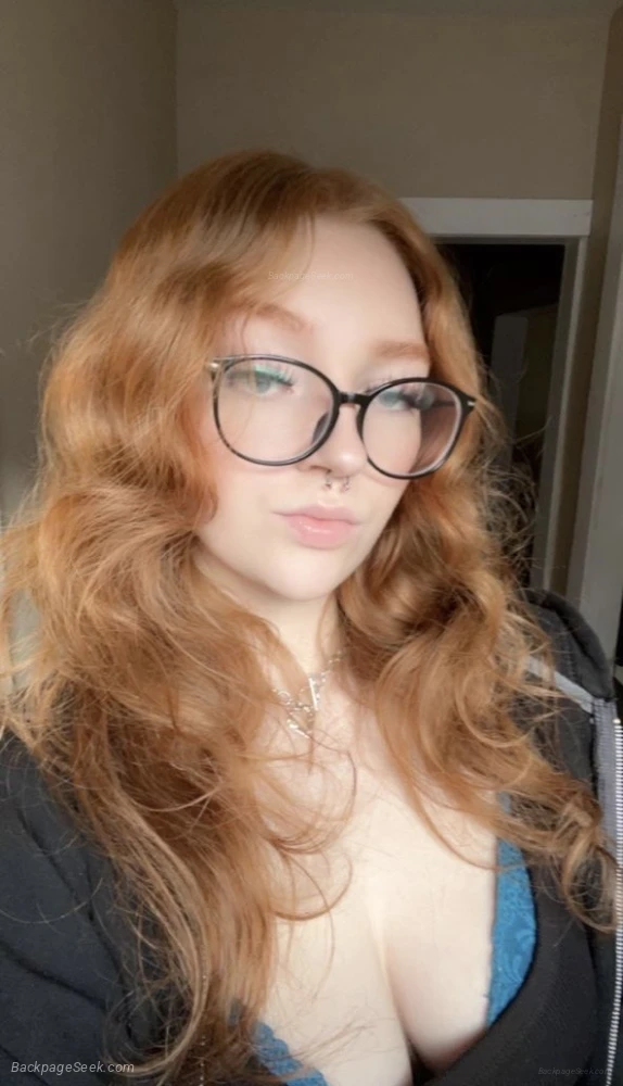 Looking for a Fun, Casual Connection. Let s Meet, Vibe & See