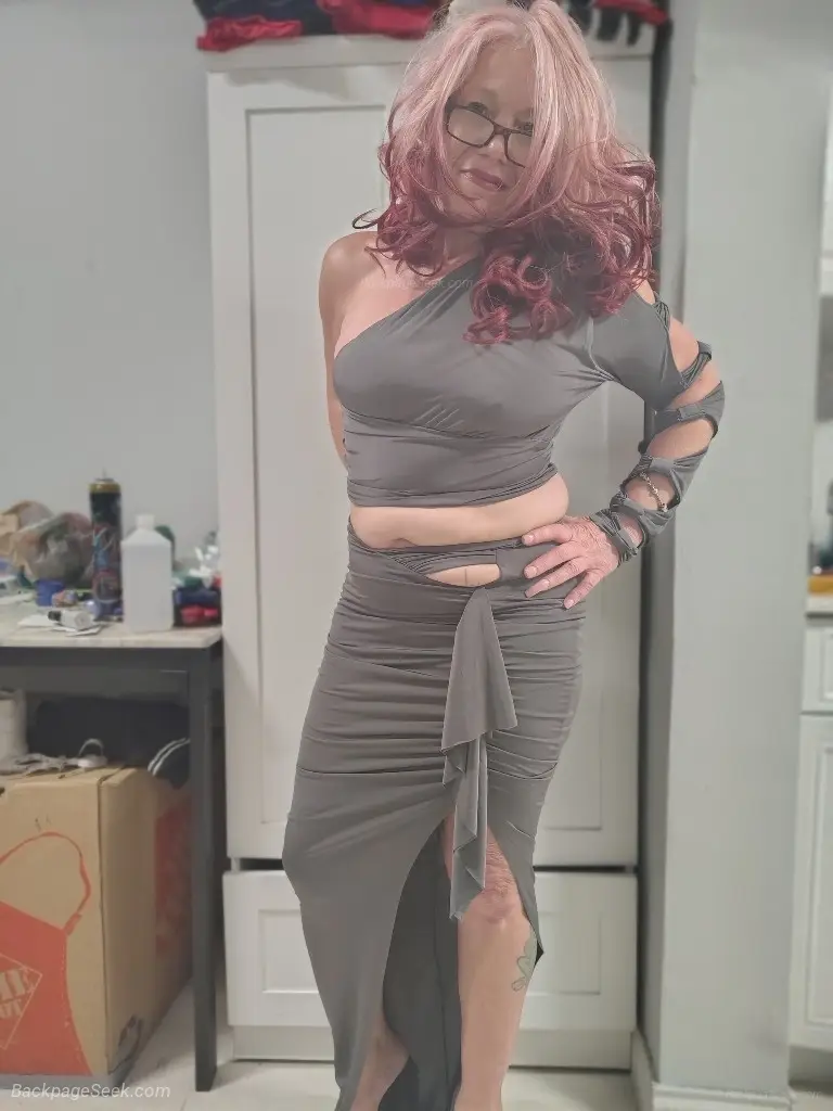 i am a fetish friendly mature woman in Miami – Women Seeking Men photo 5