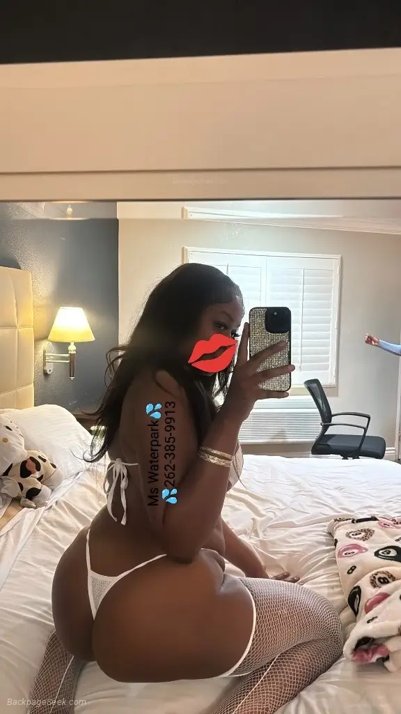 YOUR BEST KEPT SECRET SEXY SLIM THICK CHOCOLATE BARBIE INCAL... in Milwaukee – Women Seeking Men photo 6