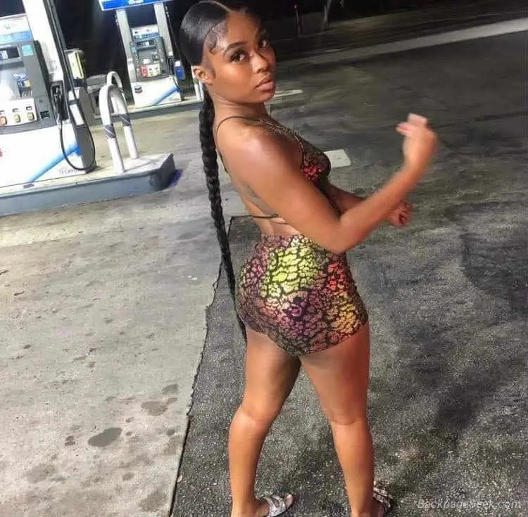 slim thick very personal life out going out spoken can be yo... in Milwaukee – Women Seeking Men photo 2