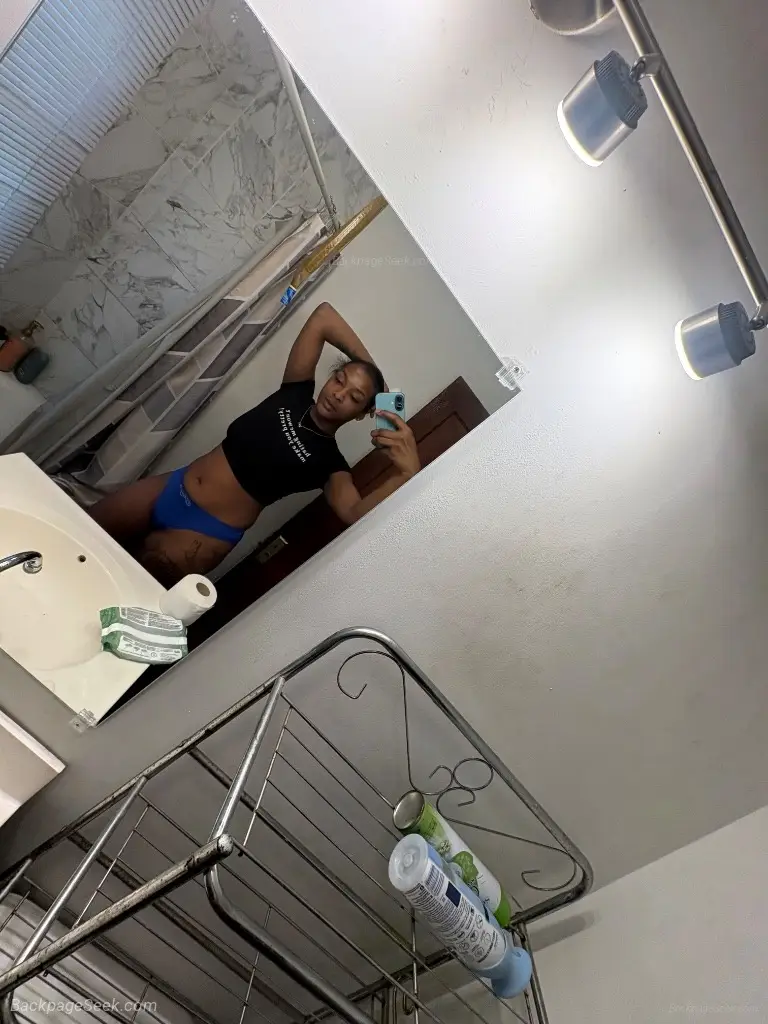 YOUNG SWEET CREAMY EBONY