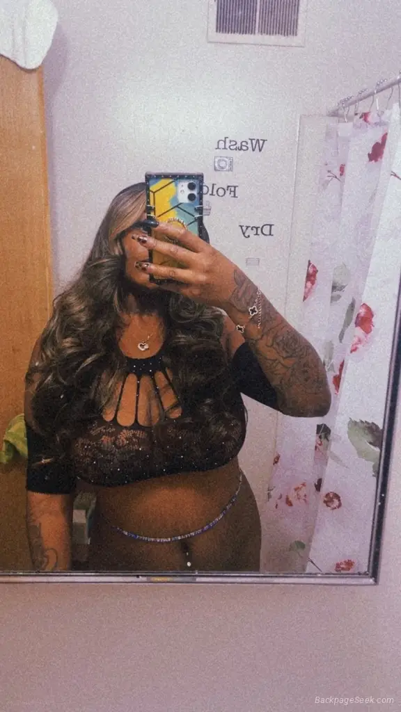 GUSHY AND WET WAITING FOR YOU DADDY in Milwaukee – Women Seeking Men photo 3
