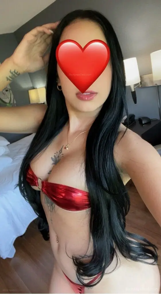 Isabella Latina Nueva en la ciudad