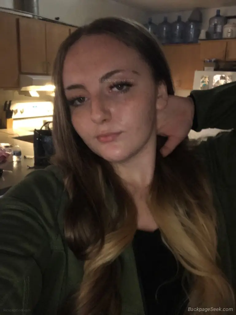 BB GREEK CIPCIM SNOWBUNNY WIT THE WETTEST PUSSY AND THE SLOP... in Minneapolis – Women Seeking Men photo 3
