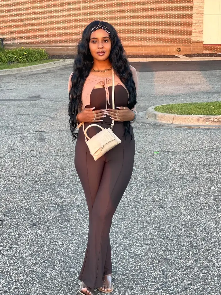 BEAUTIFUL SEXY FOREIGN EXOTIC GAL COME ENJOY SOME FUN WITH M... in Minneapolis – Women Seeking Men photo 6