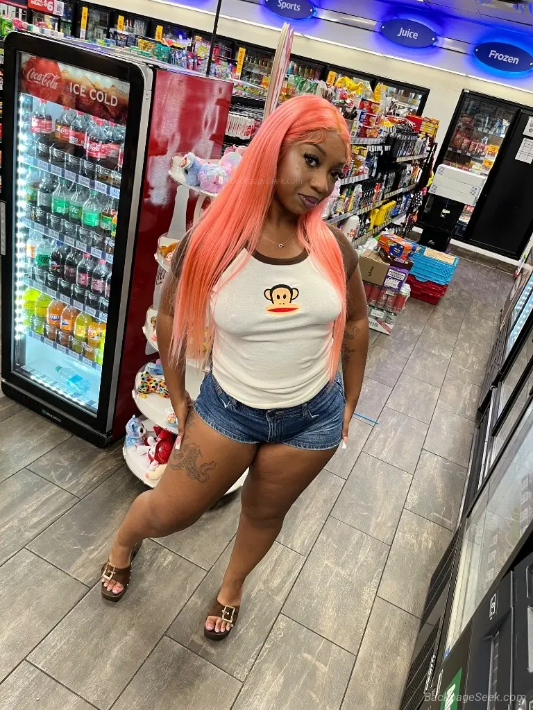 Star QV SALE in Mobile – Women Seeking Men photo 2