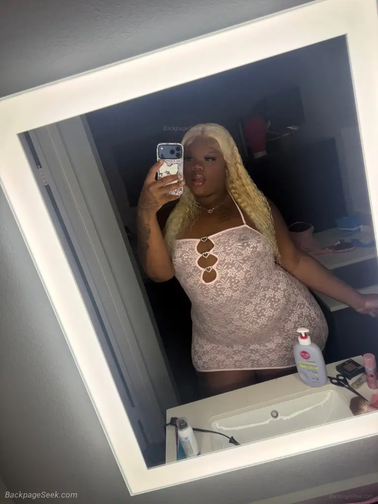TRANSGENDER BIG BOOTY CREAMY SLUT COME FUCK ME NOW PARTY GIR... in Mobile – Women Seeking Men photo 5