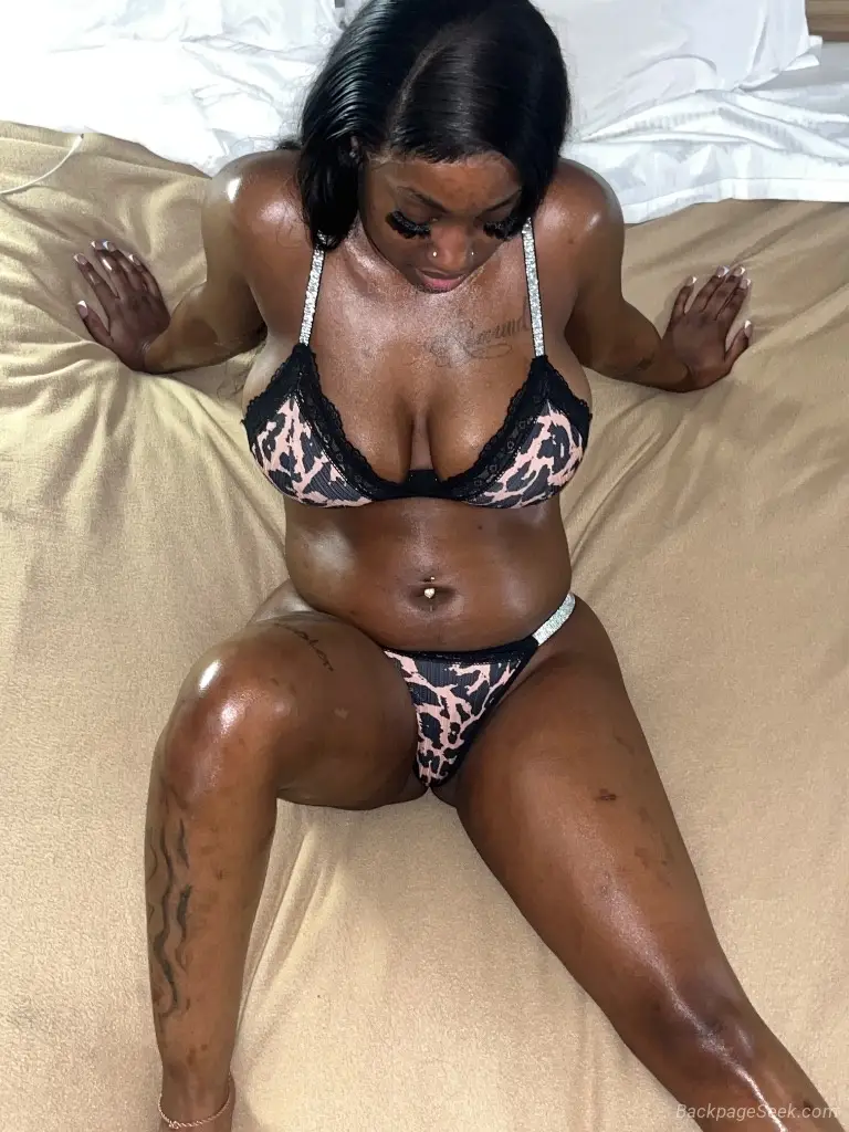 HI DADDY ITS LIL BIT IF YOU GOT IT THEN IM GIVING YOU YOUR W... in Mobile – Women Seeking Men photo 5