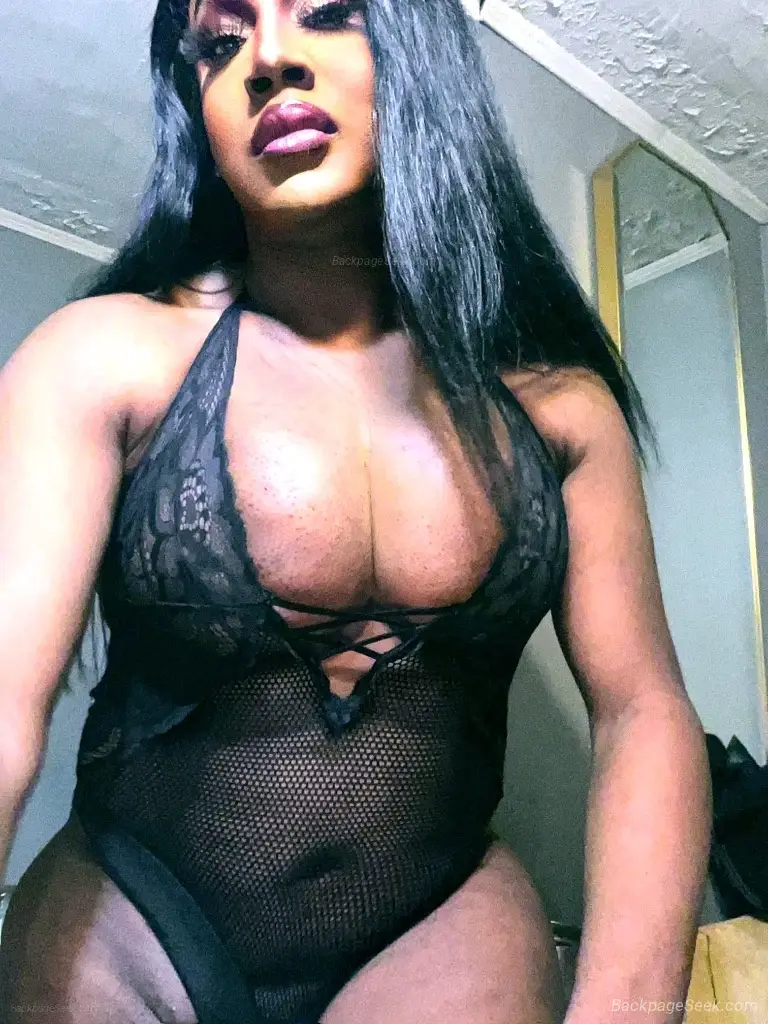 QueenofTheBay in Mobile – Women Seeking Men photo 2
