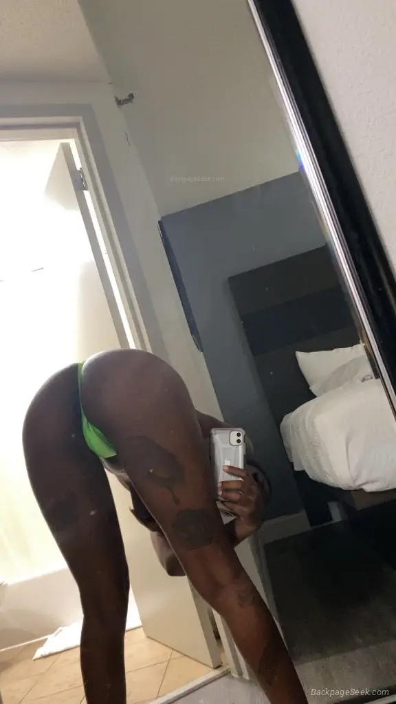 Hey Babes in Mobile – Women Seeking Men photo 4
