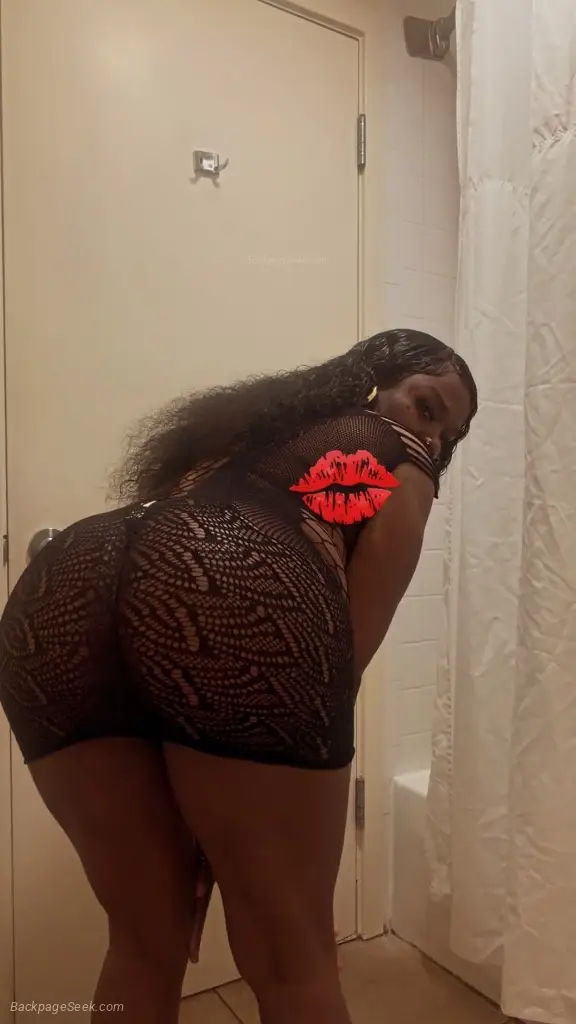CREAMY TIGHT CHOCOLATE OUTCALLS ONLY PLEASE READ POST FULLY in Modesto – Women Seeking Men photo 4