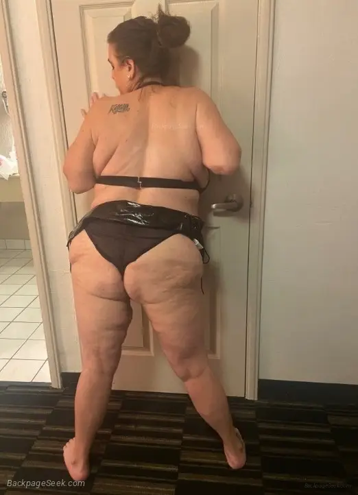 Bday weekend EARILY BIRD SPECIALS all day Let me SUCK your S... in Modesto – Women Seeking Men photo 4