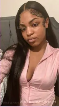 Natural beauty with a genuine vibe